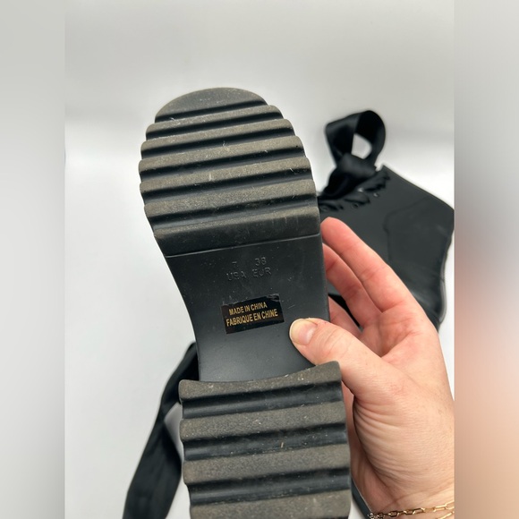 Jeffrey Campbell Fog Patent Lace Up Platform combat boot, goth dolls kill size 7 - Picture 7 of 7